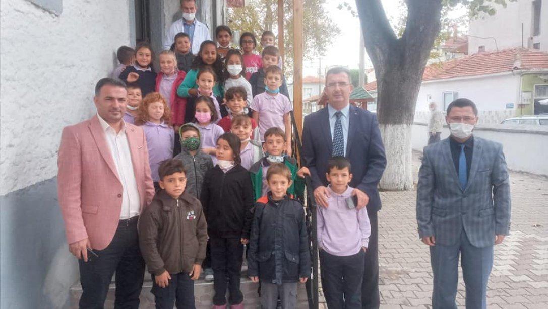 İlçe Milli Eğitim Müdürü Metin Erbay Sarıköyde Okul Ziyaretlerinde Bulundu