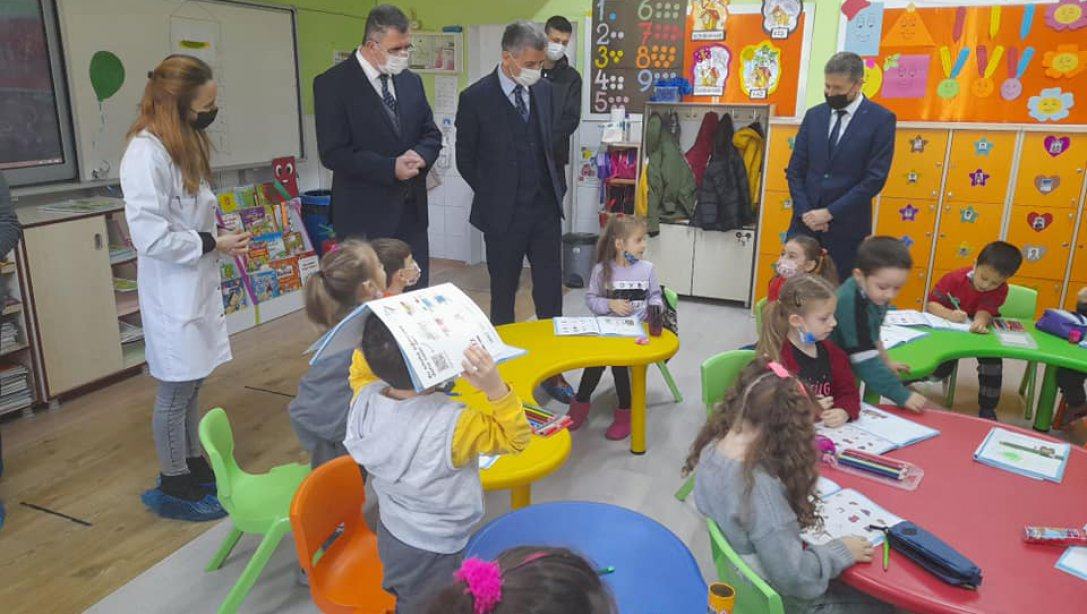 İlçemiz Kaymakamı Dr. Arslan YURT Karşıyaka İlkokulunu Ziyaret Etti